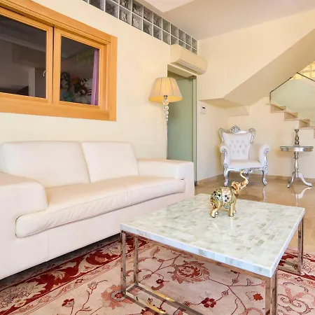 Casa Pato Bernia