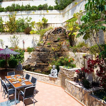 Casa Pato Bernia