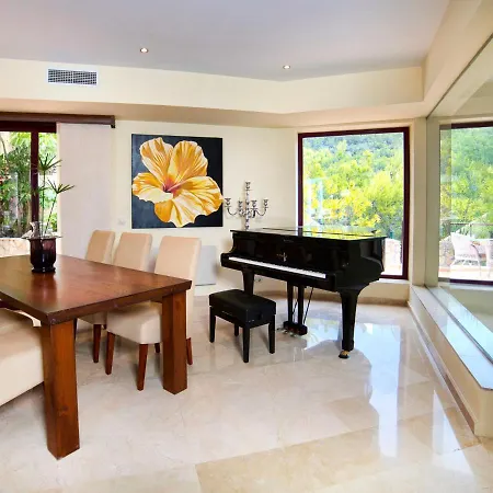 Casa Pato Bernia